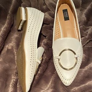 NWOT! Jones New York white loafers